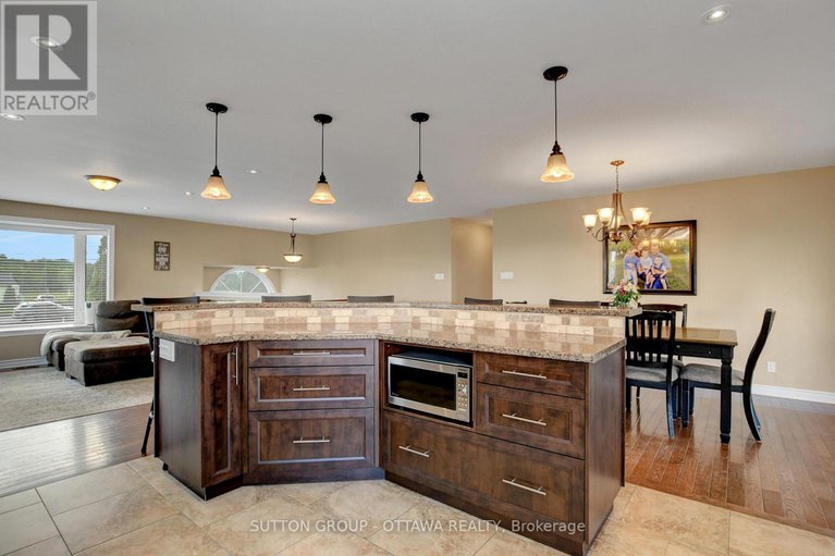 28494300/1887-champlain-street/clarencerockland-twp/clarence-rockland/ontario/K0A1N0_21