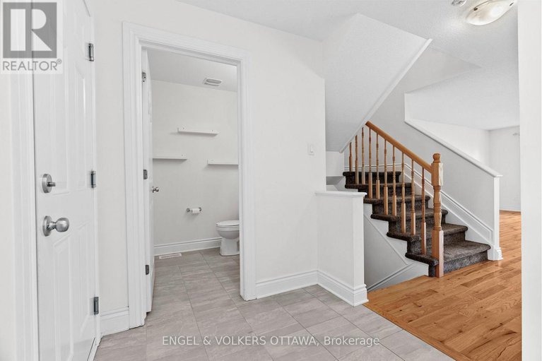 28882632/2269-marble-crescent/town-of-rockland/clarence-rockland/ontario/K4K0H1_9