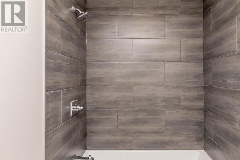 29574549/140-elizabeth-crescent/chesterville/north-dundas/ontario/K0A2M0_12