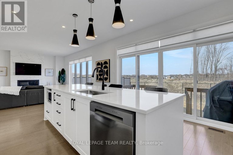 29589200/949-atrium-ridge/riverside-southgloucester-glen/ottawa/ontario/K4M0P3_21