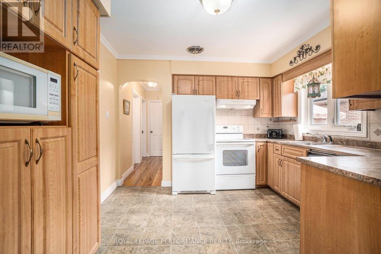 28733726/383-maria-goretti-circle/vanier/ottawa/ontario/K1L6S3_14