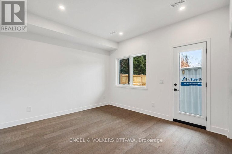 29615592/69-parent-avenue/lower-townbyward-market/ottawa/ontario/K1N0E6_5