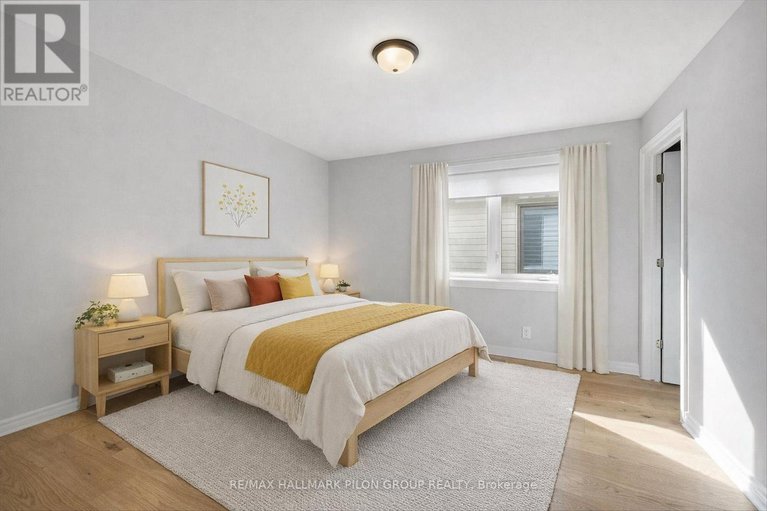 29397813/274-shinleaf-crescent/mer-bleuebradley-estatesanderson-park/ottawa/ontario/K1W0J2_18