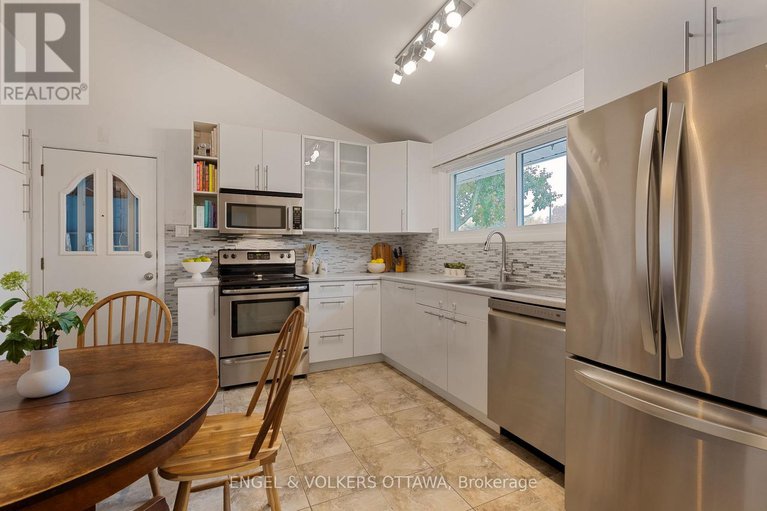 29063816/1147-gateway-road/parkway-park/ottawa/ontario/K2C2W8_10