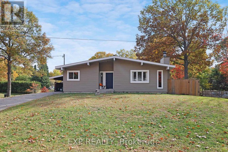 29017803/136-resthaven-avenue/constance-bay/ottawa/ontario/K0A3M0_1