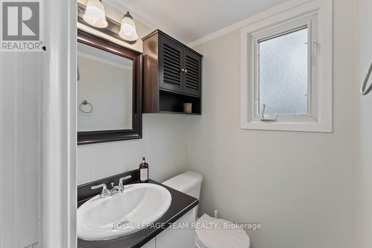 29581119/123-abbeyhill-drive/glencairnhazeldean/ottawa/ontario/K2L1H4_19