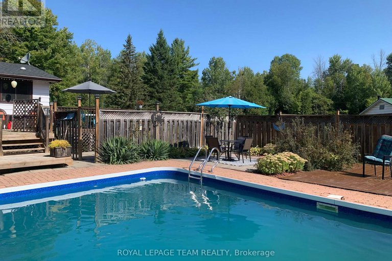 28823443/690-limerick-road/north-grenville-twp-kemptville-south/north-grenville/ontario/K0G1T0_25