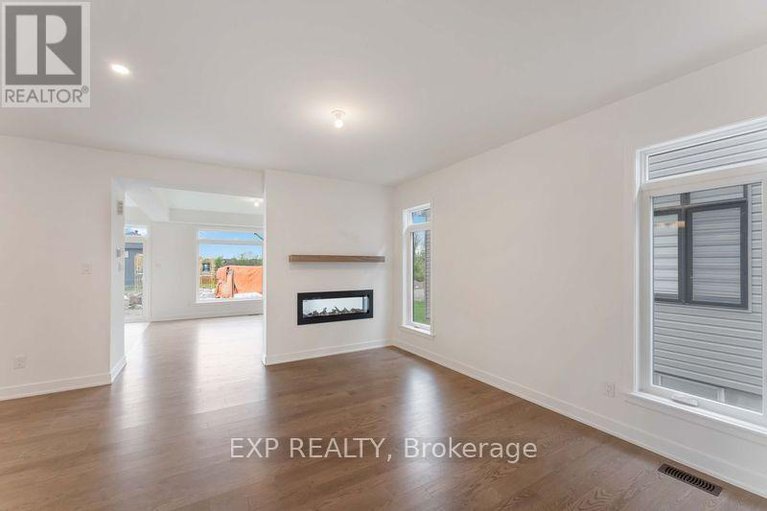 28326843/775-ovation-grove/leitrim/ottawa/ontario/K1T0X6_4