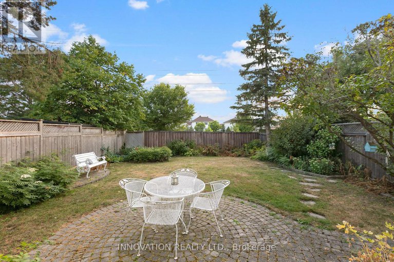 28752698/32-framingham-crescent/cedargrovefraserdale/ottawa/ontario/K2J3J8_26