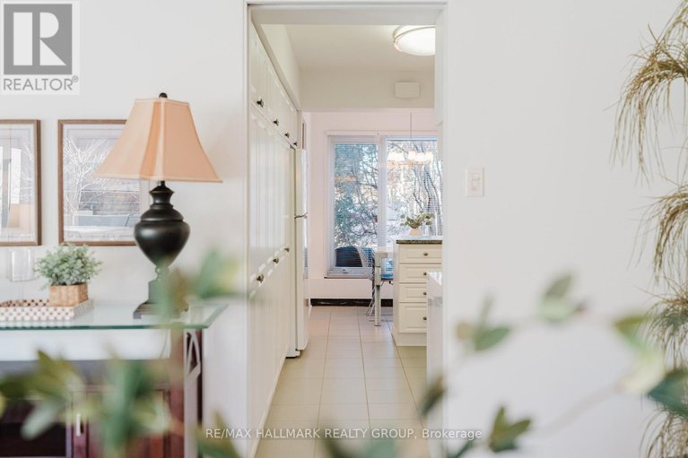 29608054/th2-300-queen-elizabeth-drive/glebe/ottawa/ontario/K1S3M6_4