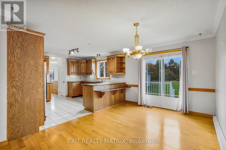 28989592/1582-sandy-hill-road/champlain-twp/champlain/ontario/K6A2R2_12