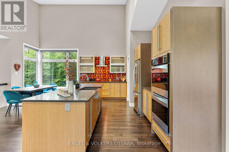 28704633/108-edith-margaret-place/huntley-ward-north-east/ottawa/ontario/K2W1A8_11