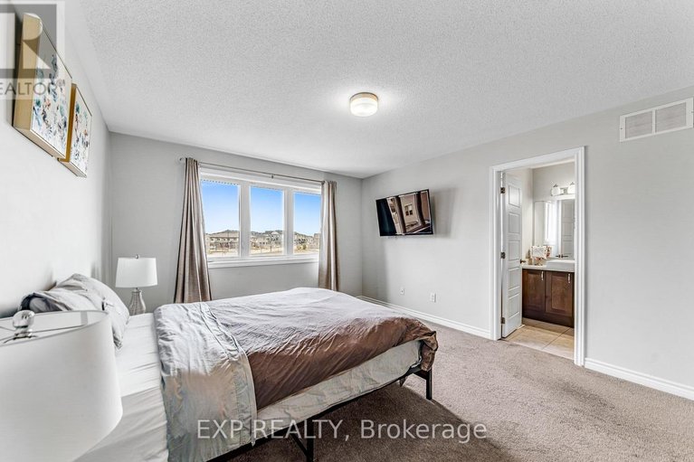 29484137/527-alcor-terrace/half-moon-bay/ottawa/ontario/K2J6N6_24