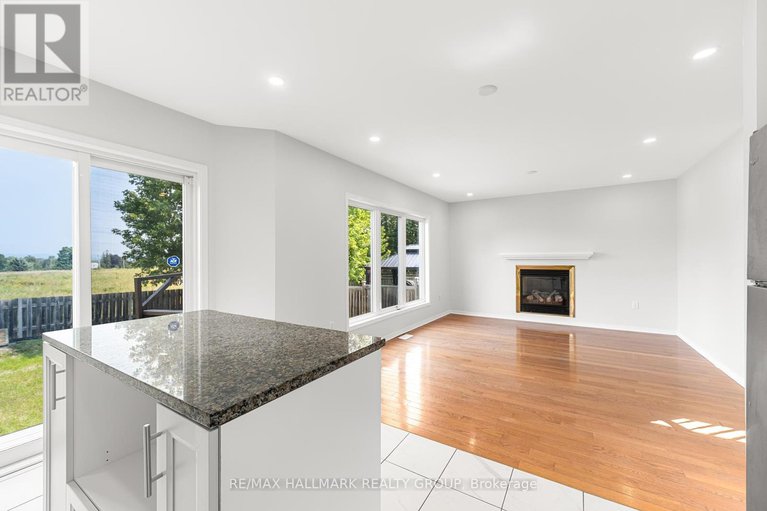 28813425/1146-halton-terrace/morgans-grantsouth-march/ottawa/ontario/K2W1G9_17