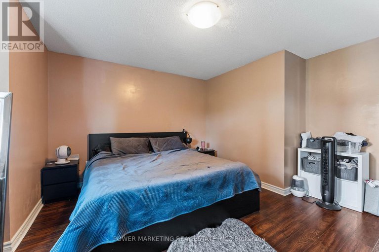 28857393/270-mica-crescent/town-of-rockland/clarence-rockland/ontario/K4K0E2_13