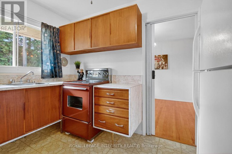 29006846/2106-dunelm-street/elmvale-acresurbandale/ottawa/ontario/K1G2S3_19