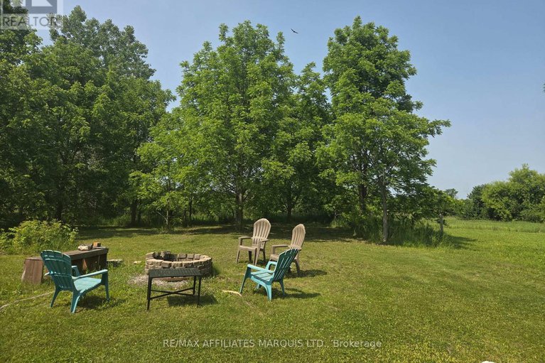 28797295/4239-county-rd-11-road/south-stormont-osnabruck-twp/south-stormont/ontario/K7R3L2_45