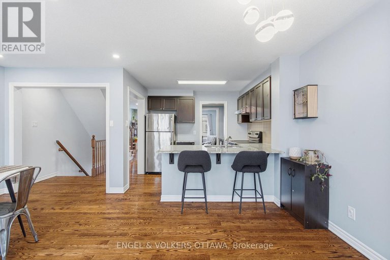 29376577/476-coldwater-crescent/emerald-meadowstrailwest/ottawa/ontario/K2M0J2_11