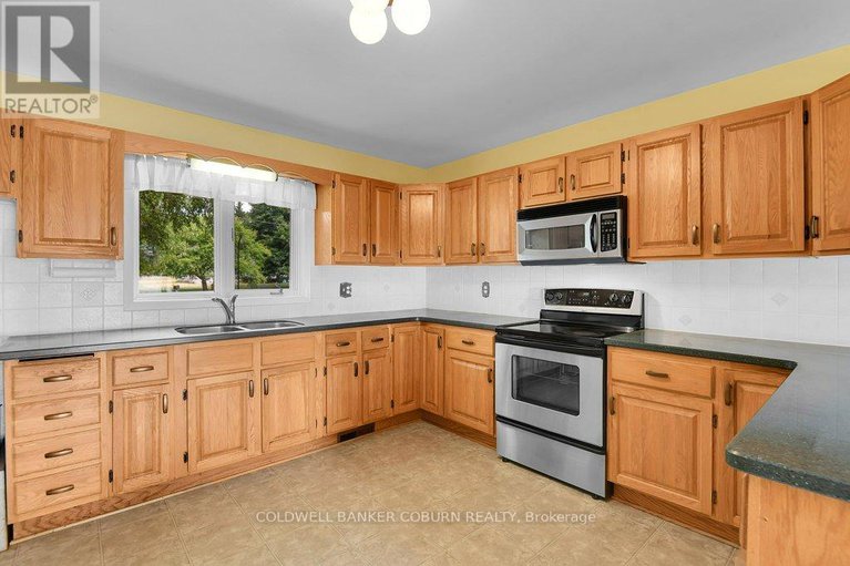 28793518/11152-grisdale-drive/south-dundas-matilda-twp/south-dundas/ontario/K0E1K0_13