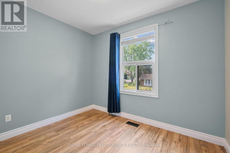 28853085/775-de-salaberry-street/beacon-hill-north/ottawa/ontario/K1J6Y5_21