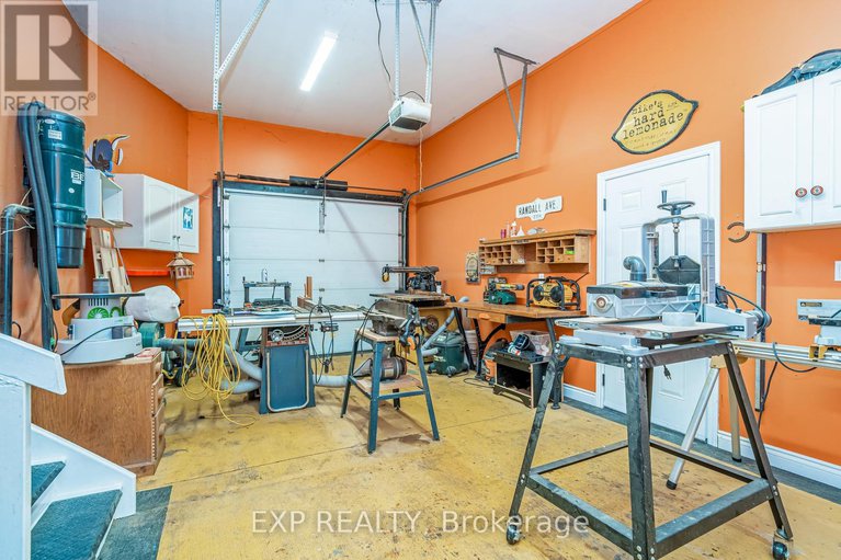 28606248/1125-waterpark-place/manotick-long-island-nicholls-island/ottawa/ontario/K4M1J7_40
