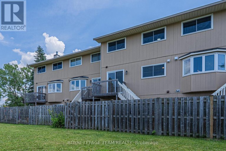 28613595/28-huntview-private/hunt-clubwestern-community/ottawa/ontario/K1V0M5_49