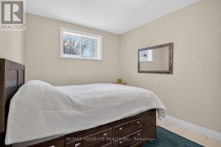 29431779/223-jensen-court/carp/ottawa/ontario/K0A1L0_29