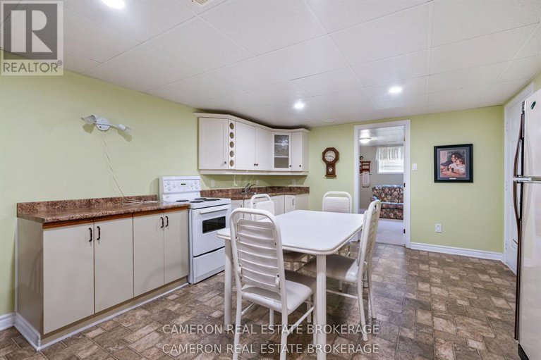 29307237/18105-farlinger-drive/south-glengarry-charlottenburgh-twp/south-glengarry/ontario/K6H5R5_31