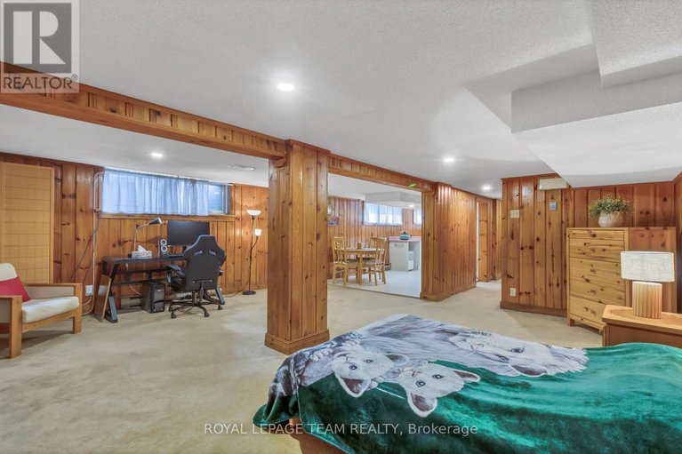 28603549/1916-alta-vista-drive/faircrest-heights/ottawa/ontario/K1H7K6_25