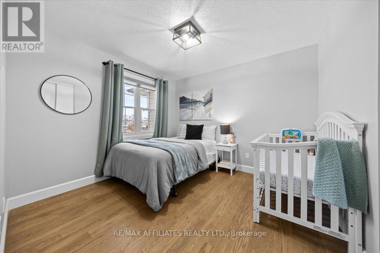 29171226/2065-breezewood-street/springridgeeast-village/ottawa/ontario/K4A4R8_27