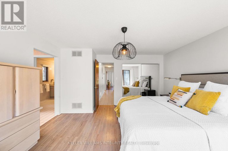 28227468/108-margaret-anne-drive/huntley-ward-south-east/ottawa/ontario/K0A1L0_34