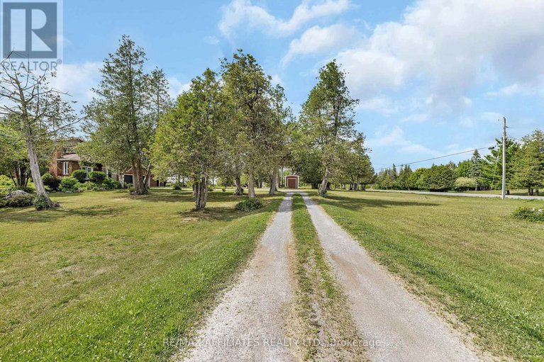 28655117/101-carterfarm-crescent/huntley-ward-south-west/ottawa/ontario/K0A1L0_44