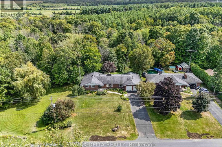 28835567/1115-golf-club-road-n/champlain-twp/champlain/ontario/K6A2R2_27