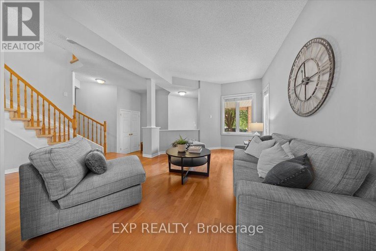 28638637/60-golders-green-lane/longfields/ottawa/ontario/K2J5G2_6