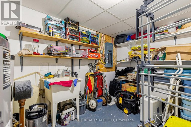 29566163/1561-blue-church-road/augusta-twp/augusta/ontario/K0E1T0_32