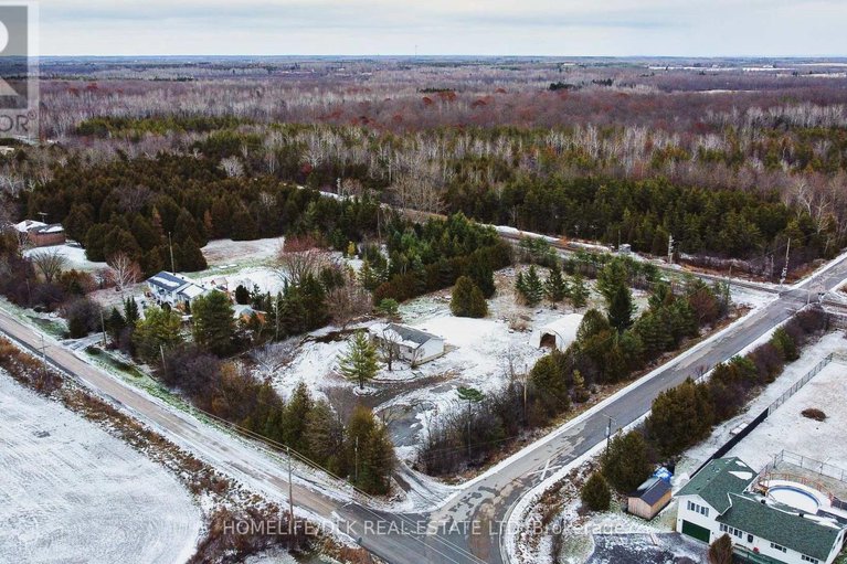 29120870/405-donoghue-road/north-grenville-twp-kemptville-south/north-grenville/ontario/K0G1S0_42