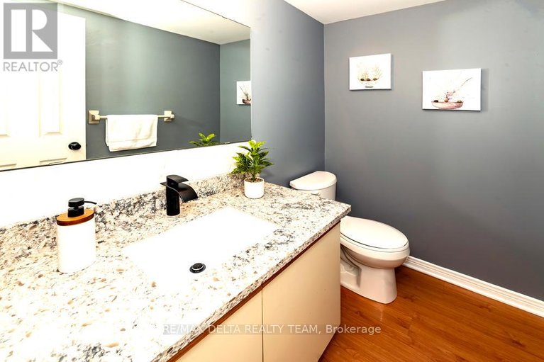 29538005/137-bridlewood-drive-s/bridlewood/ottawa/ontario/K2M2G6_5