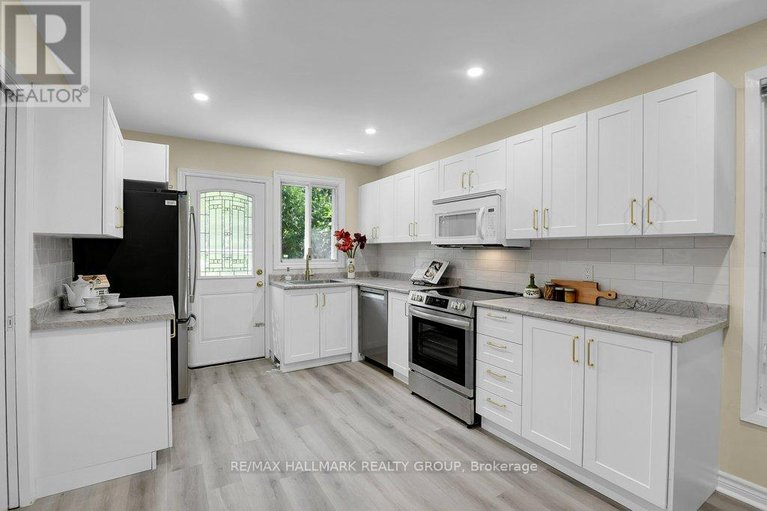 29444674/6-westdale-avenue/lakeview-park/ottawa/ontario/K2H5J3_31