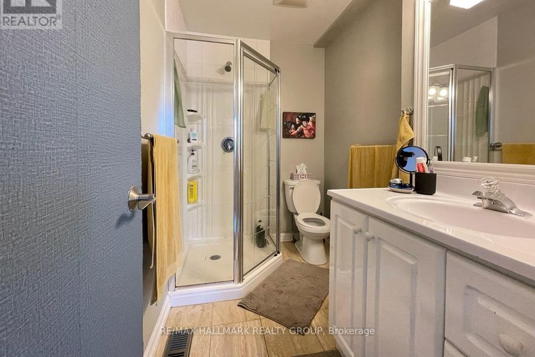 28748697/4-cadence-gate/bridlewood/ottawa/ontario/K2M1G9_16