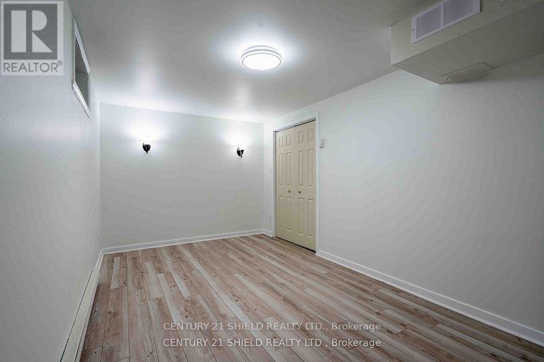 29244683/18915-glen-road/south-glengarry-charlottenburgh-twp/south-glengarry/ontario/K0C2J0_6