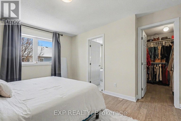 29328135/2142-winsome-terrace/fallingbrookgardenway-south/ottawa/ontario/K4A0K6_12