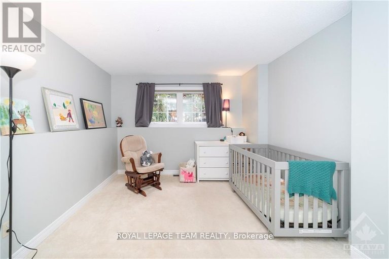 29613810/2982-richmond-road-s/fairfield-heights/ottawa/ontario/K2B6S7_6