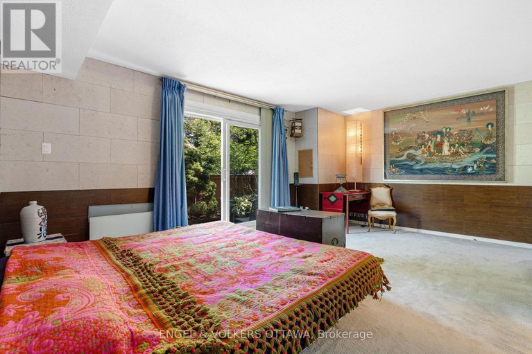 28776813/b-183-cumberland-street/lower-townbyward-market/ottawa/ontario/K1N7H2_31