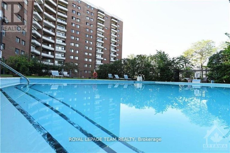 29128089/1210-20-chesterton-drive/borden-farmstewart-farmcarleton-heightsparkwood-hills/ottawa/ontario/K2E6Z7_37