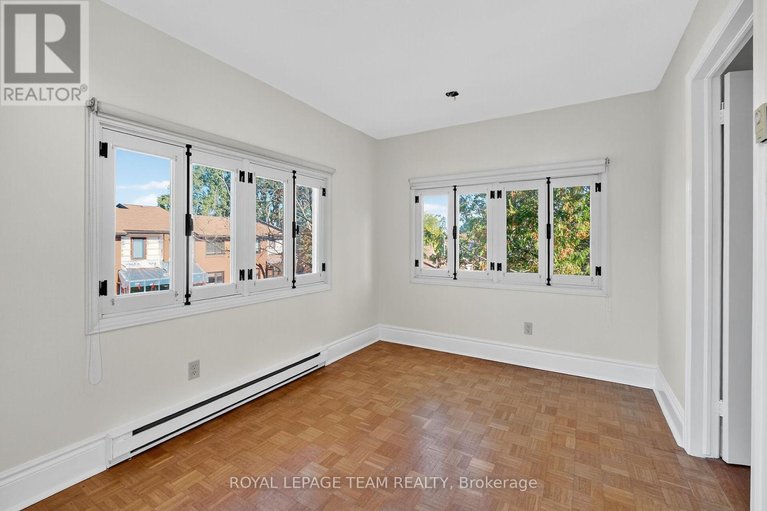 28946487/6-635-richmond-road/woodroffe/ottawa/ontario/K2A0G6_23