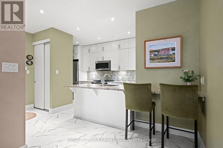 28995603/207-100-champagne-avenue-s/west-centre-town/ottawa/ontario/K1S4P4_9