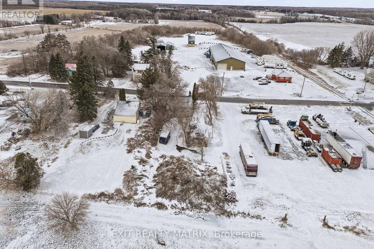 29474122/21888-laggan-glenelg-road/north-glengarry-lochiel-twp/north-glengarry/ontario/K0B1E0_35