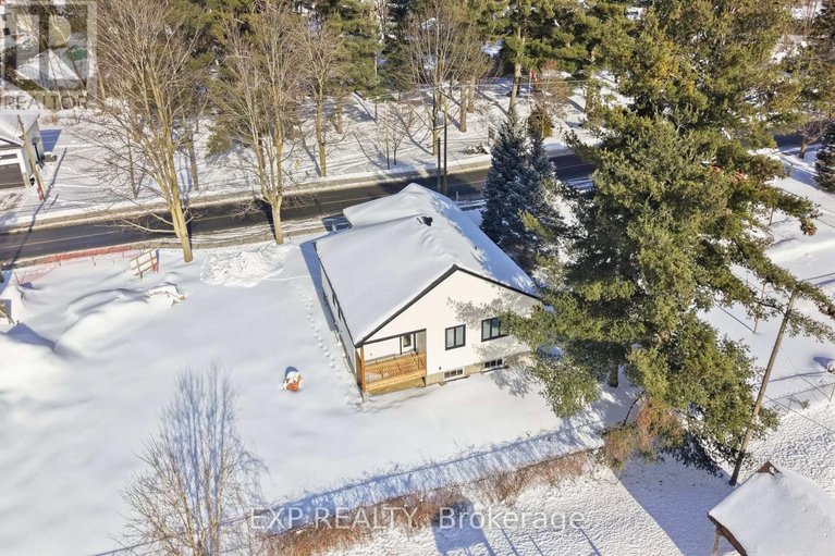 29612429/53-craig-street/village-of-russell/russell/ontario/K4R1A6_35