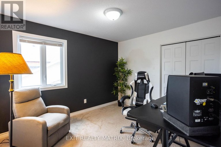 28492201/228-olde-towne-avenue/village-of-russell/russell/ontario/K4R0B3_31