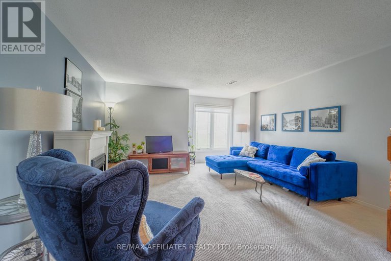 28288908/318-crownridge-drive-n/emerald-meadowstrailwest/ottawa/ontario/K2M3A5_18